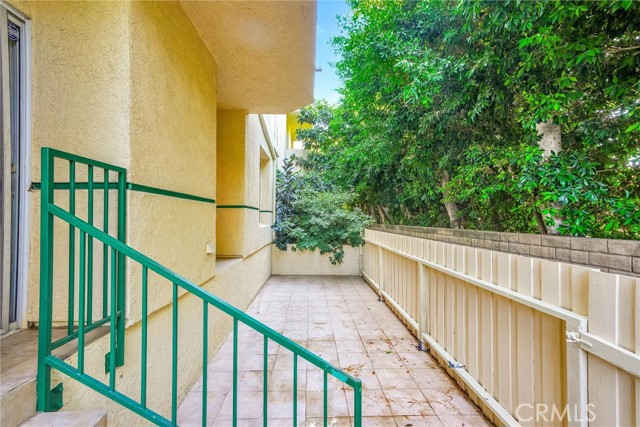 Detail Gallery Image 25 of 37 For 14347 Albers St #103,  Sherman Oaks,  CA 91401 - 2 Beds | 2 Baths