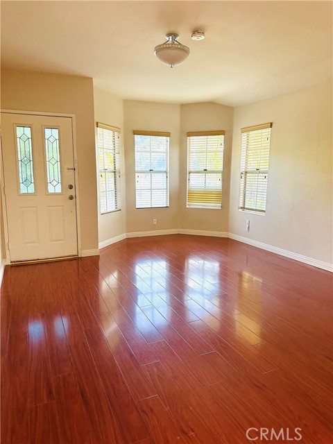 Detail Gallery Image 6 of 28 For 555 W Lemon Ave, Monrovia,  CA 91016 - 4 Beds | 2/1 Baths