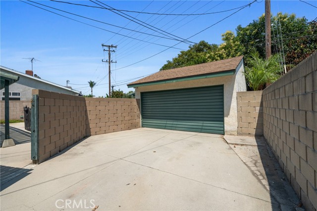 Detail Gallery Image 22 of 26 For 3048 Knoxville Ave, Long Beach,  CA 90808 - 3 Beds | 1/1 Baths
