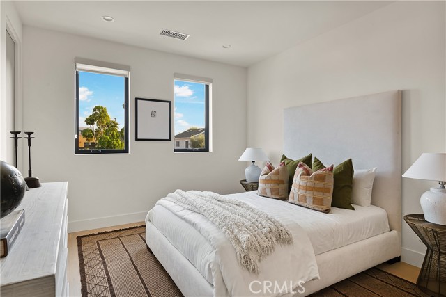 Detail Gallery Image 25 of 29 For 12213 Allin Street, Culver City,  CA 90230 - 4 Beds | 4/1 Baths