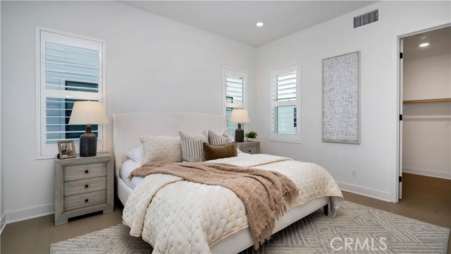 Detail Gallery Image 17 of 70 For 138 Yugen, Irvine,  CA 92618 - 4 Beds | 3/1 Baths
