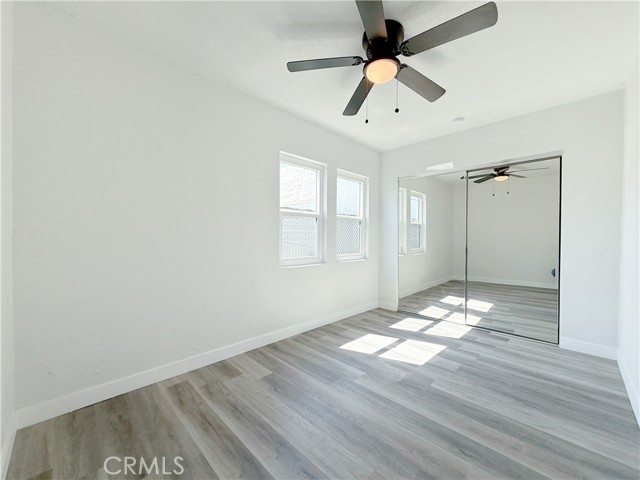 2109 E 113th Street, Los Angeles CA: https://media.crmls.org/medias/41981772-f679-4cb2-8070-d2d7fe544e31.jpg