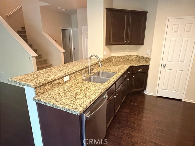 Detail Gallery Image 15 of 19 For 10950 Cedarhurst Way, Riverside,  CA 92503 - 3 Beds | 2/1 Baths