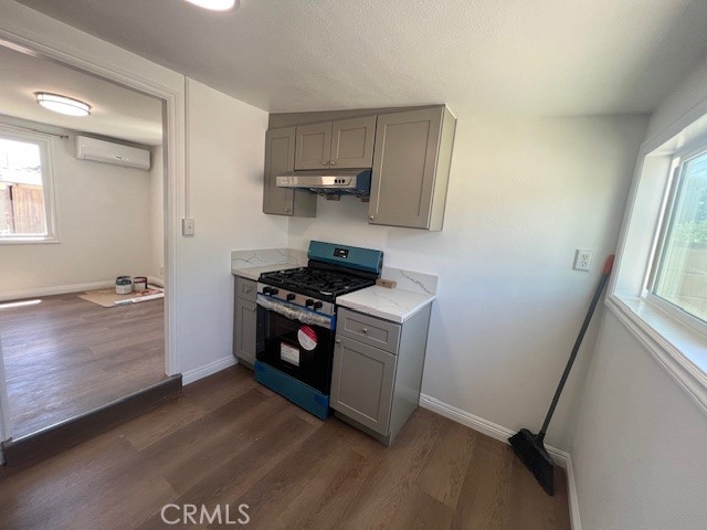 1467 3rd Street, La Verne CA: https://media.crmls.org/medias/4198be62-ad2b-463b-9fe8-4aaf04c47210.jpg