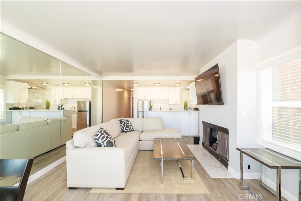 1836 The Strand A, Hermosa Beach, CA 90254