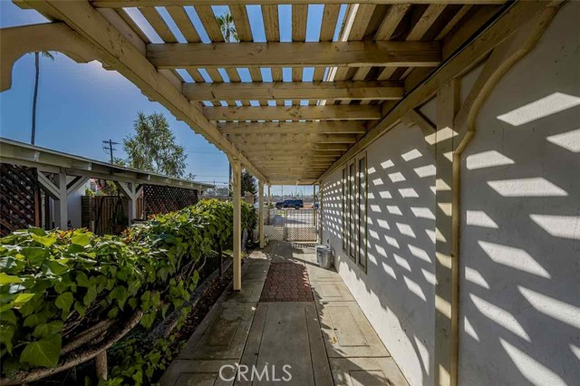 Detail Gallery Image 15 of 49 For 9279 Indiana Ave, Riverside,  CA 92503 - 4 Beds | 2 Baths