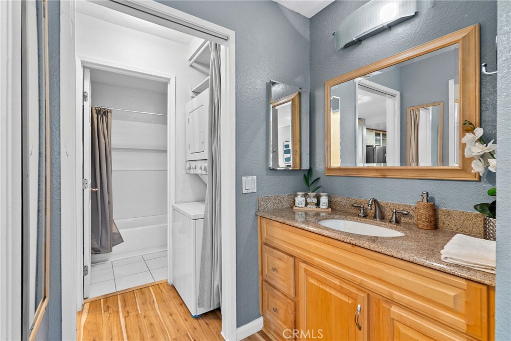 2960 Broadway - photo 9