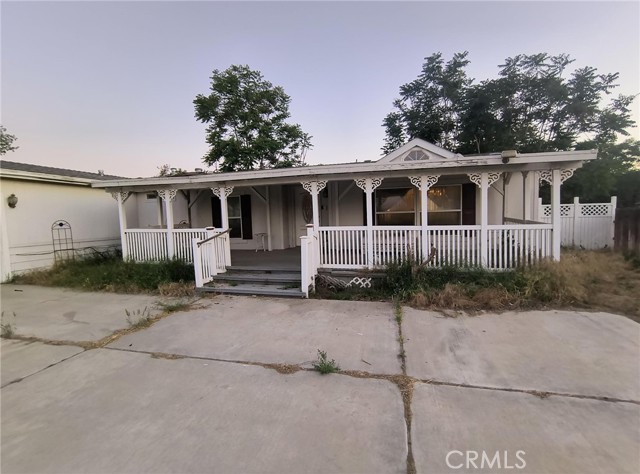 3858 Carter Street, Riverside CA: https://media.crmls.org/medias/419ae79d-04d6-4e61-a1f9-a850a2d5514c.jpg