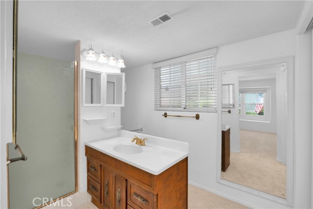 3321 Orangewood Avenue, Los Alamitos CA: https://media.crmls.org/medias/419b45b7-16bb-436e-95fa-d2cabbbe4818.jpg