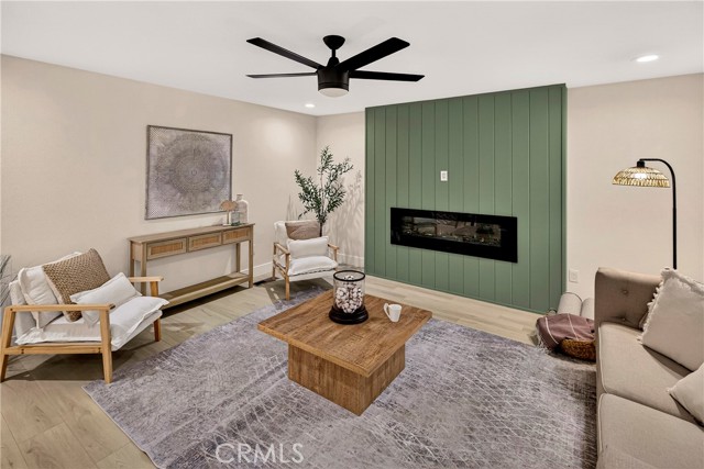 Detail Gallery Image 6 of 48 For 1623 Diamond, Chico,  CA 95928 - 3 Beds | 2 Baths