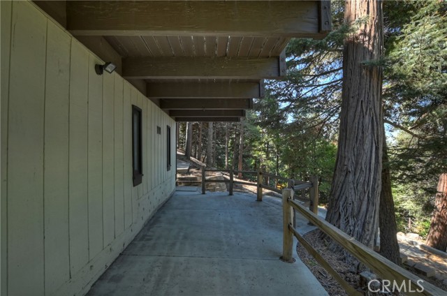 Detail Gallery Image 38 of 44 For 28545 Wabash Dr, Lake Arrowhead,  CA 92352 - 3 Beds | 2 Baths