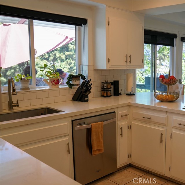 Detail Gallery Image 9 of 25 For 6769 Hillside Ln, Whittier,  CA 90602 - 4 Beds | 3/1 Baths