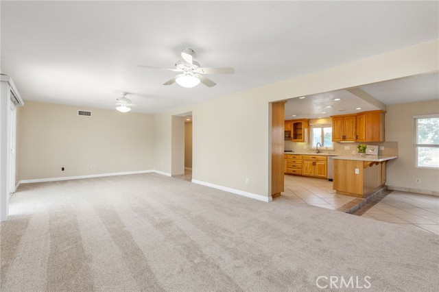 Detail Gallery Image 8 of 53 For 4795 Bain St, Jurupa Valley,  CA 91752 - 3 Beds | 2 Baths