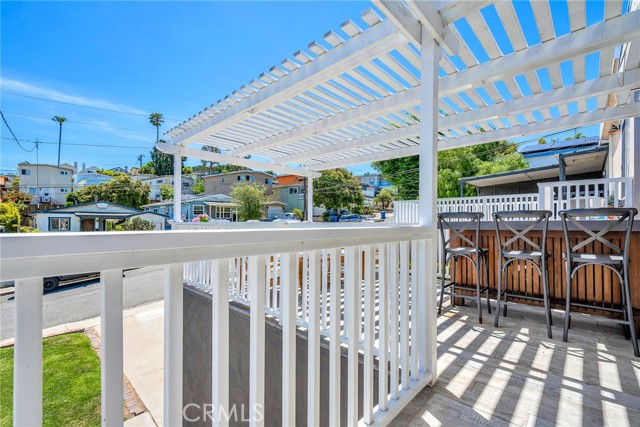 1613 Armour Lane, Redondo Beach, California 90278, 3 Bedrooms Bedrooms, ,1 BathroomBathrooms,Residential,For Sale,Armour,SB26086137