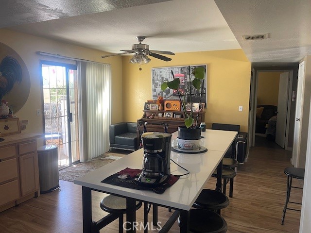 Detail Gallery Image 8 of 25 For 13395 Driftwood Dr, Victorville,  CA 92395 - 3 Beds | 2 Baths