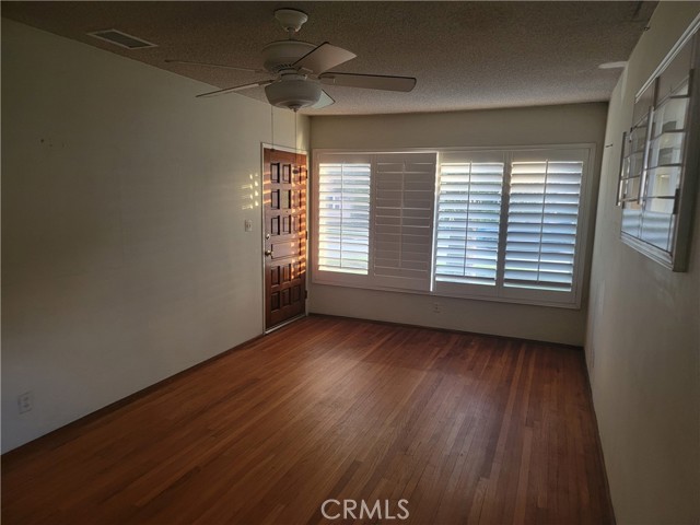 Detail Gallery Image 2 of 19 For 937 Sycamore Ct, Upland,  CA 91786 - 3 Beds | 1/1 Baths