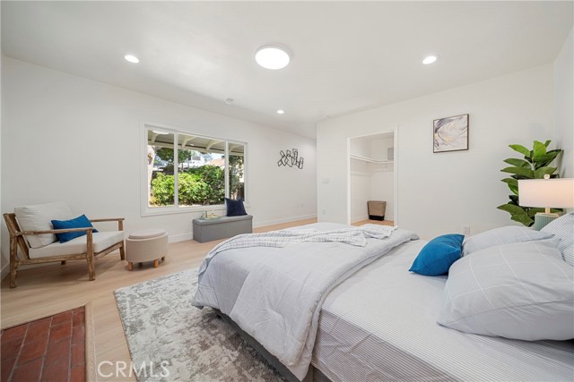 3211 W Jeffries Avenue, Burbank CA: https://media.crmls.org/medias/41a2b5d9-d844-4238-b2f5-b71831c5455e.jpg