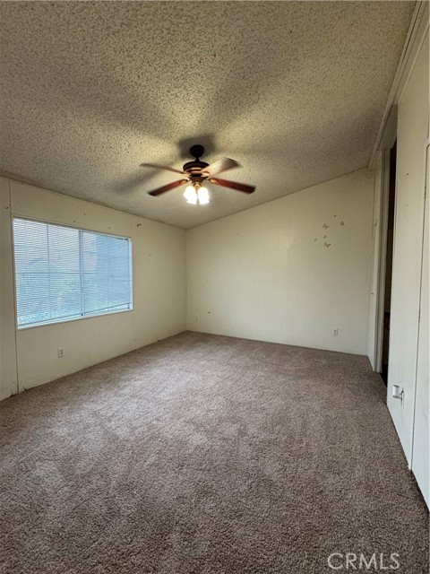 Detail Gallery Image 5 of 19 For 1855 Riverside Dr #128,  Ontario,  CA 91761 - 3 Beds | 2 Baths