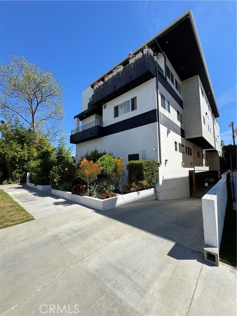 Front Image Thumbnail for CRSR26073262