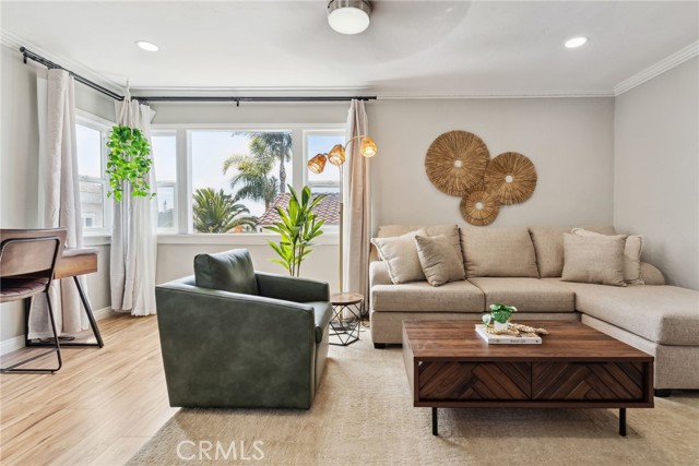 Image 7 of 18 For 4073 Riviera Drive