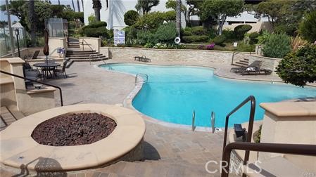 650 The Village, Redondo Beach CA: https://media.crmls.org/medias/41a42e54-e09a-4fba-9cbf-03b7f41143bf.jpg