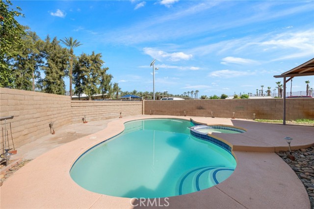Image 30 of 43 For 43349 Martini Court B