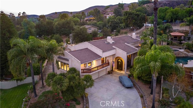 3225 Yardley Place, Simi Valley CA: https://media.crmls.org/medias/41a5bf74-9330-4ff1-9ffe-fbce453804ca.jpg