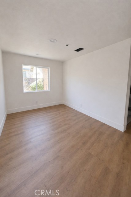 Detail Gallery Image 3 of 13 For 8847 Isora St, Pico Rivera,  CA 90660 - 3 Beds | 1 Baths