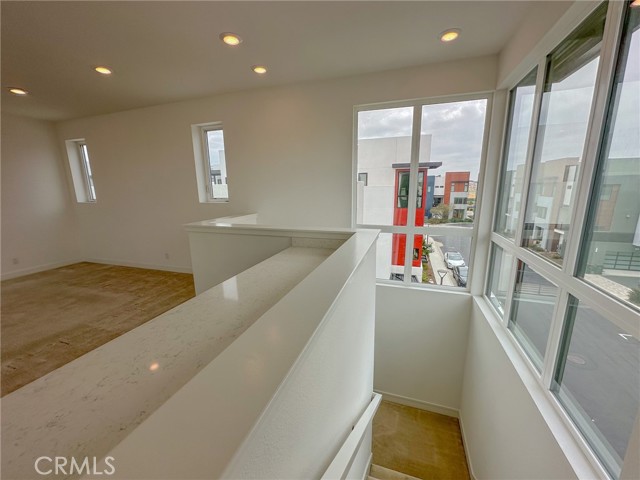 178 Waypoint, Tustin CA: https://media.crmls.org/medias/41a668ea-7204-4a6b-a394-37dd20dc815d.jpg