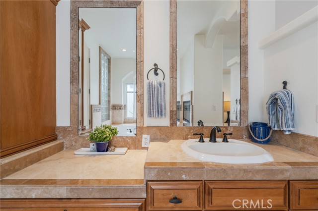 5502 Beran St, Torrance CA: https://media.crmls.org/medias/41a7be2e-1ee4-41af-9019-7c25361d77be.jpg