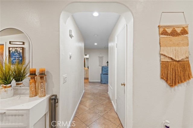 Detail Gallery Image 8 of 20 For 9087 Rosecrest, Fontana,  CA 92335 - 4 Beds | 2 Baths