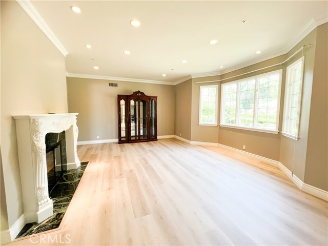 270 W Lemon Avenue, Arcadia CA: https://media.crmls.org/medias/41a8a52f-7738-4078-a05d-6e266b477aad.jpg