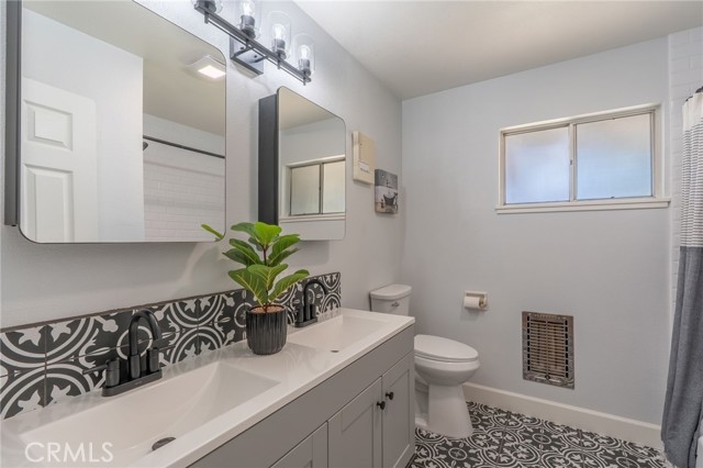 Detail Gallery Image 19 of 29 For 3242 Laura Ave, Merced,  CA 95340 - 3 Beds | 1/1 Baths