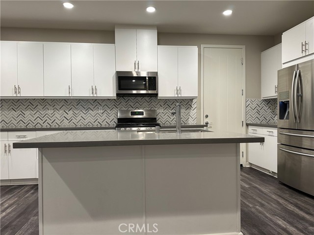 Detail Gallery Image 5 of 20 For 64 Jasmine, Lake Forest,  CA 92630 - 3 Beds | 2/1 Baths