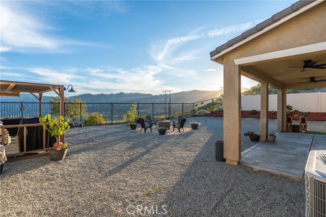 Detail Gallery Image 38 of 42 For 4013 Elderberry, Lake Elsinore,  CA 92530 - 5 Beds | 3 Baths