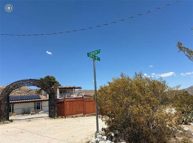 51371 Cheyenne Trail, Morongo Valley CA: https://media.crmls.org/medias/41aae19d-a910-4b3f-8362-143c82876a4f.jpg