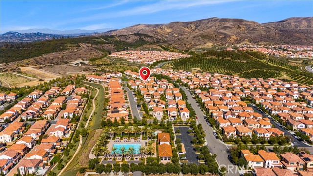 146 Bellini, Irvine CA: https://media.crmls.org/medias/41ac3da2-e588-41fc-a6b3-abab40fdff74.jpg