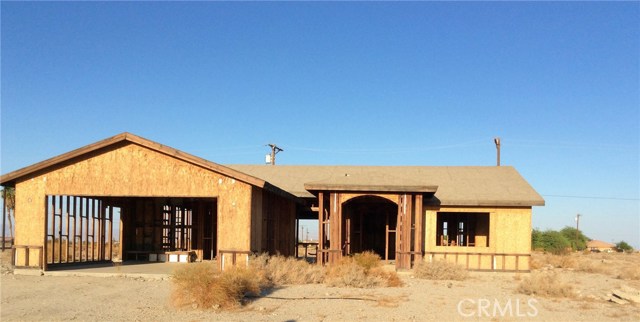 2782 Coronet Ave, Thermal, CA 92274
