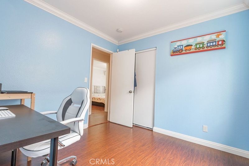 MLS #OC25242426 image #14