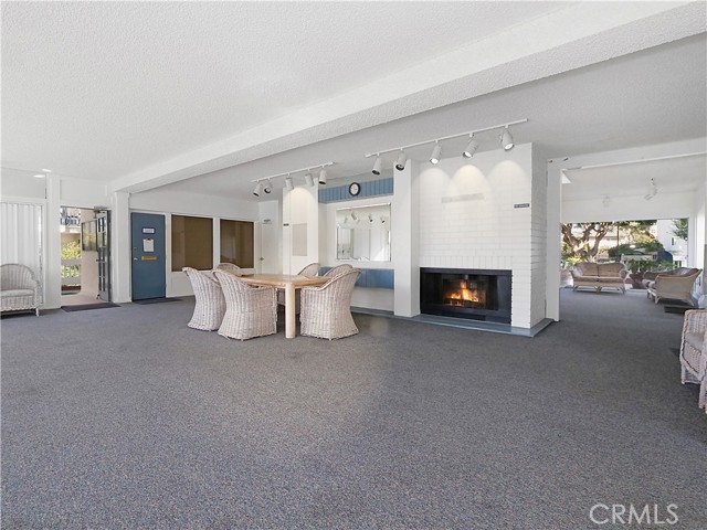607 Prospect Avenue, Redondo Beach, California 90277, 3 Bedrooms Bedrooms, ,2 BathroomsBathrooms,Residential,Sold,Prospect,SB21231300