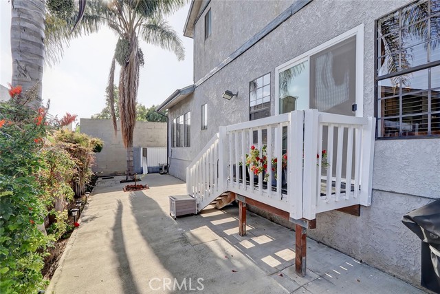 2010 Clark Lane, Redondo Beach, California 90278, 3 Bedrooms Bedrooms, ,2 BathroomsBathrooms,Residential,Sold,Clark Lane,SB22078491