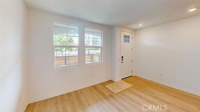 Detail Gallery Image 50 of 52 For 16424 Whittier Bld #5,  Whittier,  CA 90603 - 3 Beds | 3/1 Baths