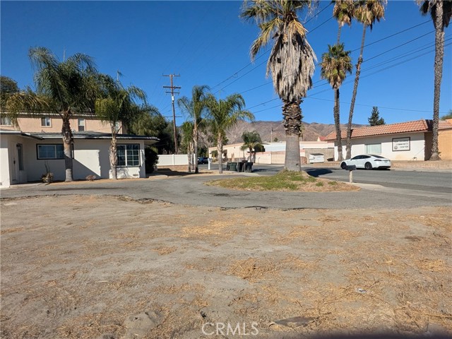 Detail Gallery Image 5 of 29 For 648 S Pico Ave, San Jacinto,  CA 92583 - 2 Beds | 2 Baths