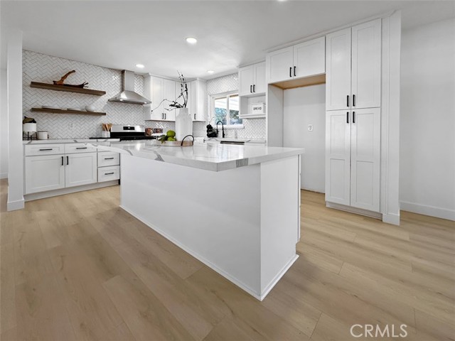 Detail Gallery Image 4 of 18 For 30143 Merrell, Nuevo,  CA 92567 - 3 Beds | 2 Baths