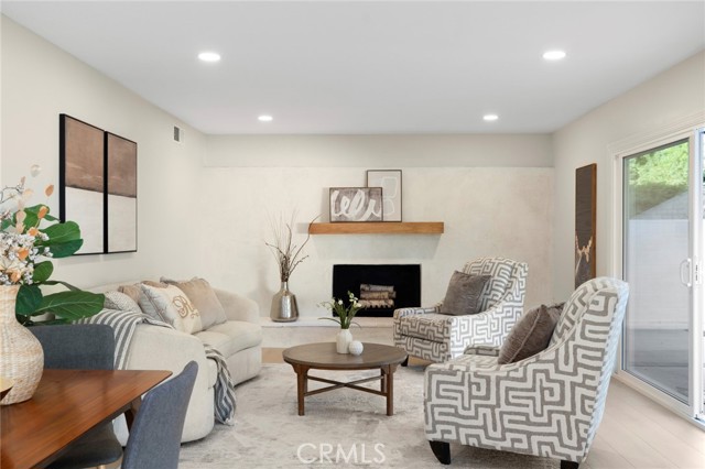 Detail Gallery Image 11 of 48 For 24422 Aphena, Mission Viejo,  CA 92691 - 5 Beds | 3/1 Baths