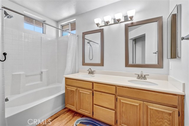 Detail Gallery Image 28 of 32 For 1744 Empty Saddle, Simi Valley,  CA 93063 - 3 Beds | 2/1 Baths