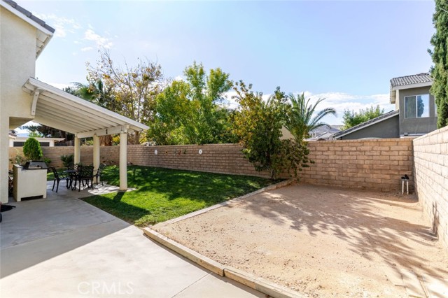 Detail Gallery Image 24 of 46 For 40055 Denham Dr, Palmdale,  CA 93551 - 5 Beds | 3 Baths