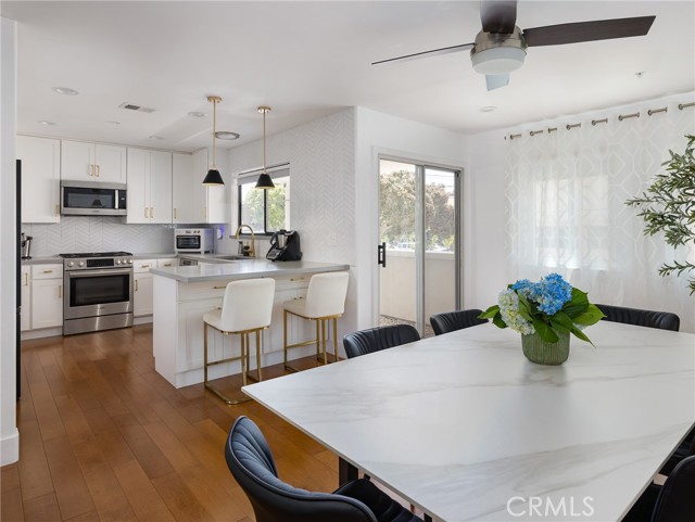 22477 Kent, Torrance CA: https://media.crmls.org/medias/41b32c1b-a4a3-405e-8960-38c70fb93a1e.jpg