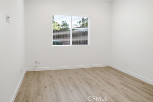 Detail Gallery Image 17 of 36 For 215 E 2nd St a,  San Dimas,  CA 91773 - 2 Beds | 2 Baths