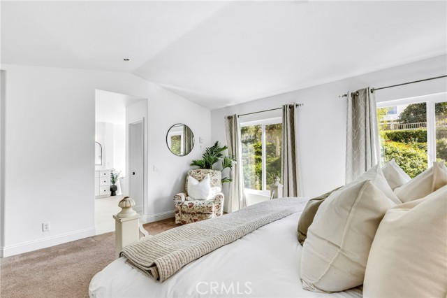 Image 19 of 52 For 32 Arrivo Drive